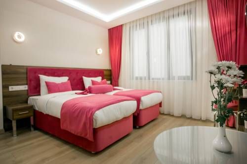 Beyzas Suites 3*