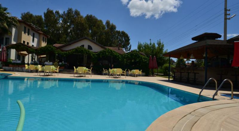 Bezay 3*
