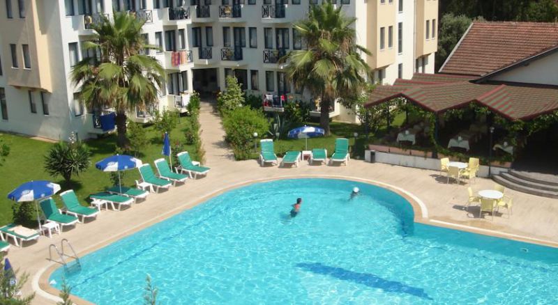 Bezay 3*