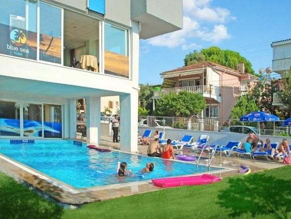 Blue Sea Hotel & Spa 4*