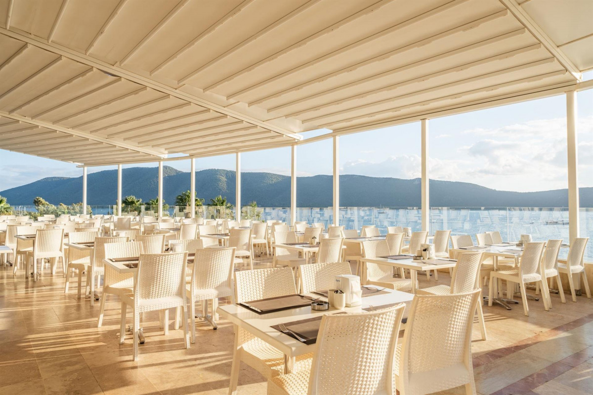 Bodrum Holiday Resort & Spa 5*