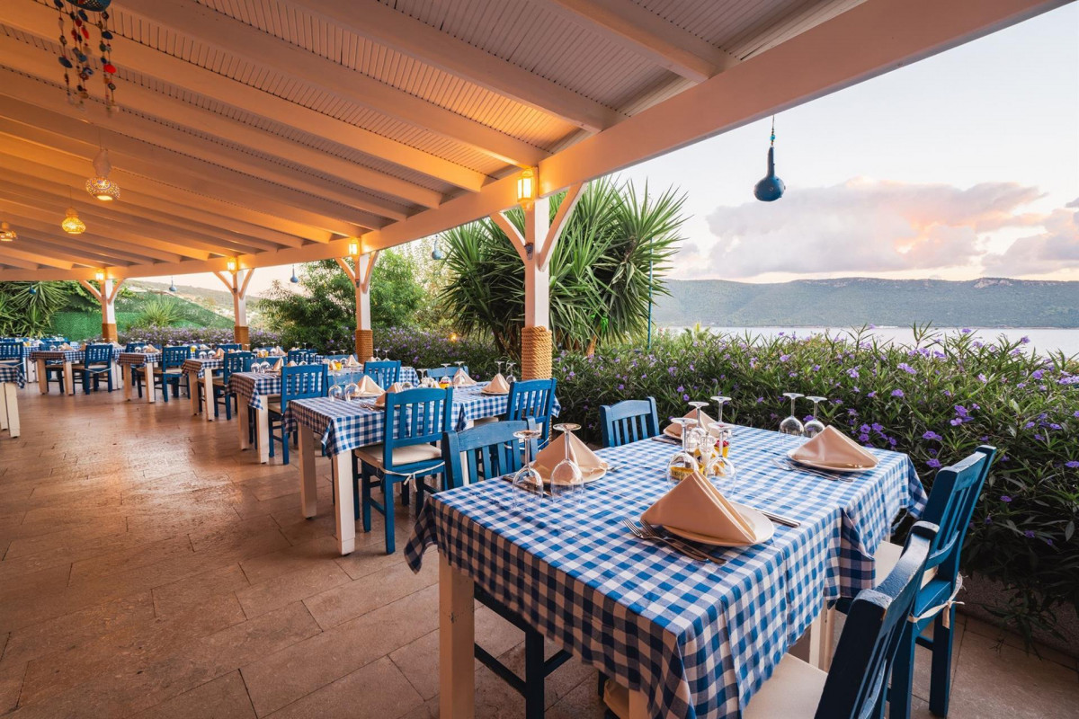 Bodrum Holiday Resort & Spa 5*