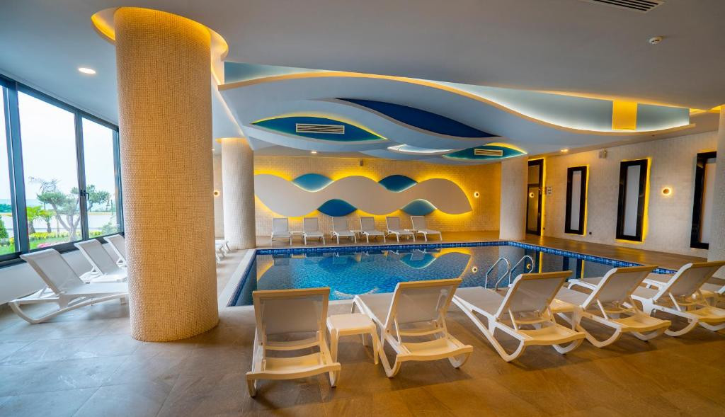Campus Hill Hotel 5*