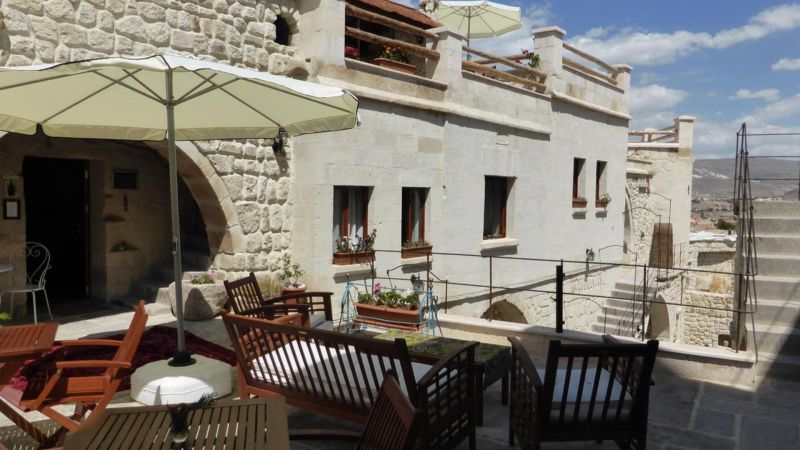 Canyon Cave Hotel 3*