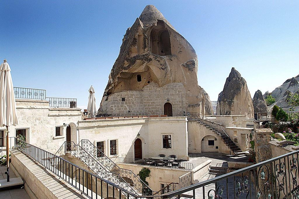 Cappadocia Cave Suites 3*
