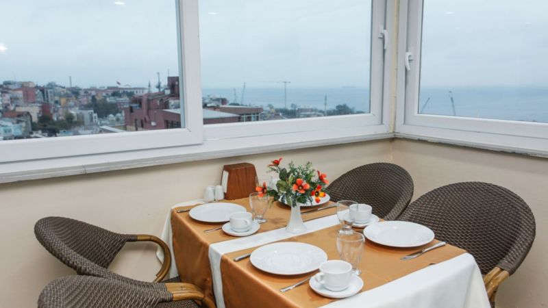Casa Mia Hotel 4*