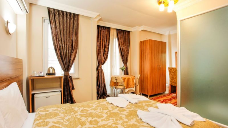 Casa Mia Hotel 4*