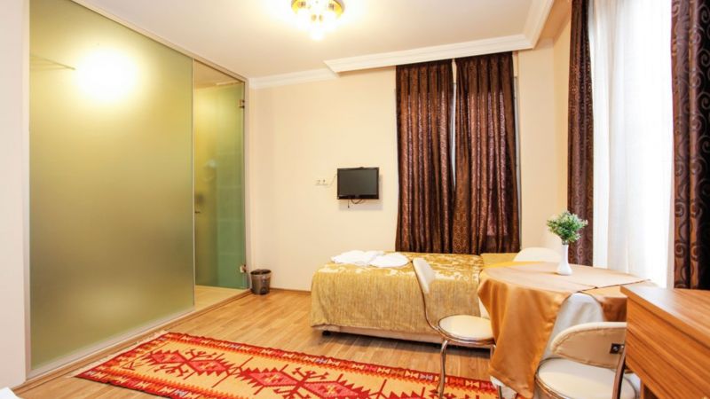 Casa Mia Hotel 4*