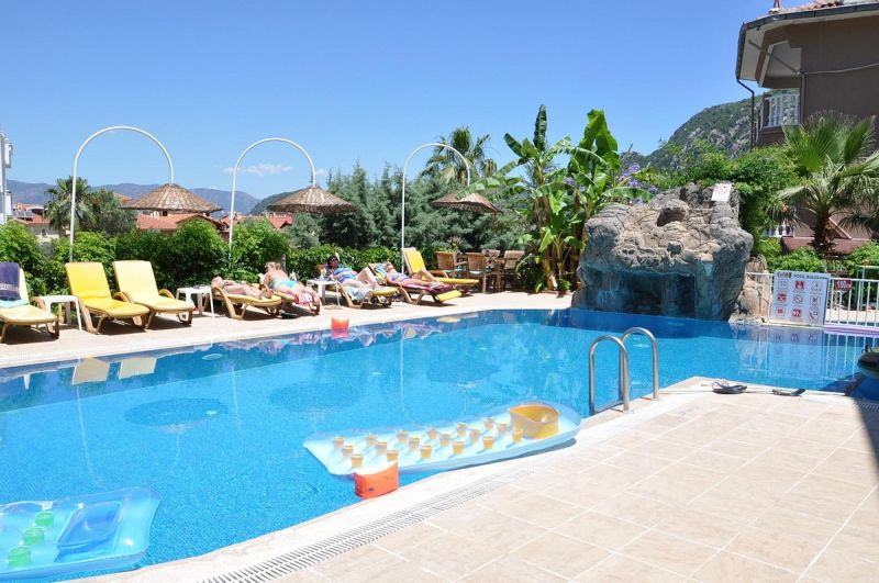 Celik Apartments 2*