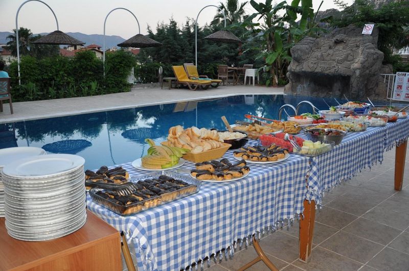 Celik Apartments 2*