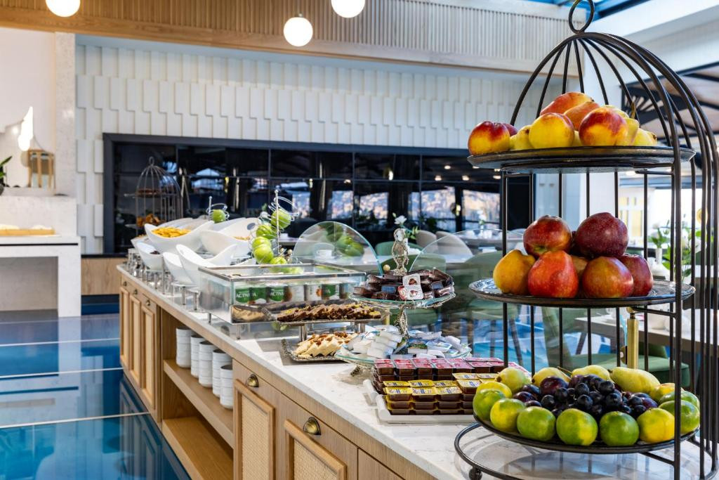 Arise Hotel Golden Horn (Ex. Clarion Hotel Golden Horn) 4*