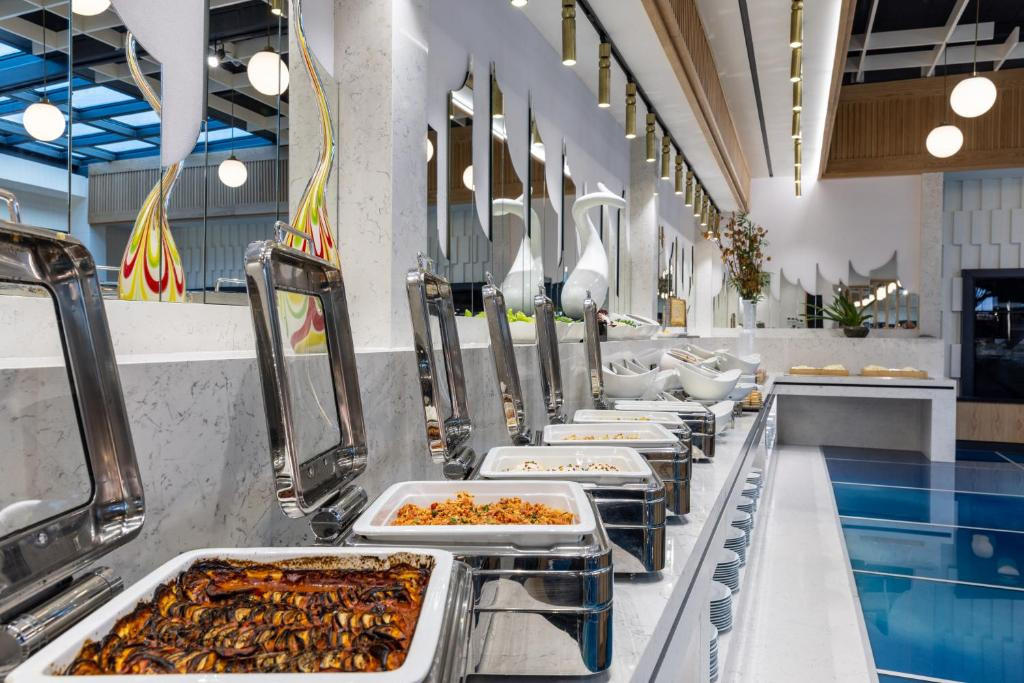 Arise Hotel Golden Horn (Ex. Clarion Hotel Golden Horn) 4*