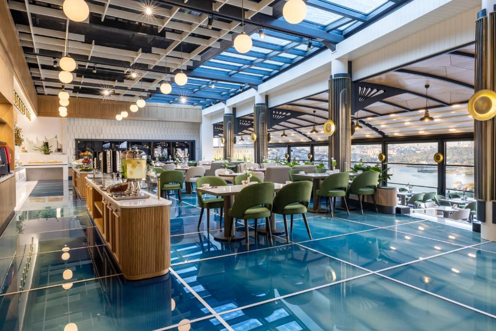 Arise Hotel Golden Horn (Ex. Clarion Hotel Golden Horn) 4*