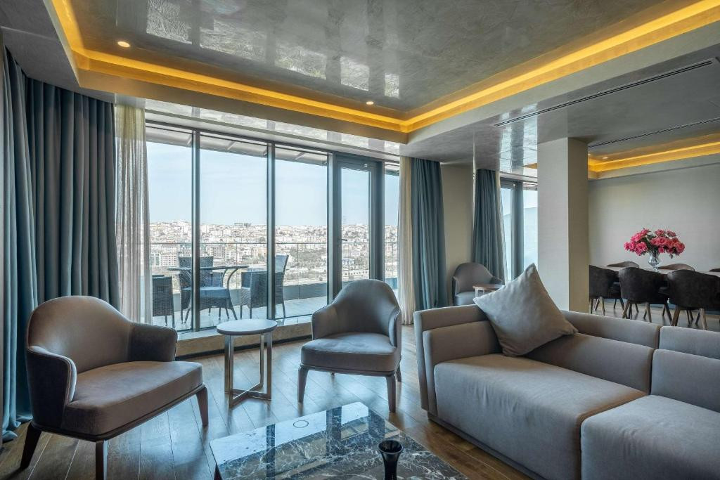 Arise Hotel Golden Horn (Ex. Clarion Hotel Golden Horn) 4*