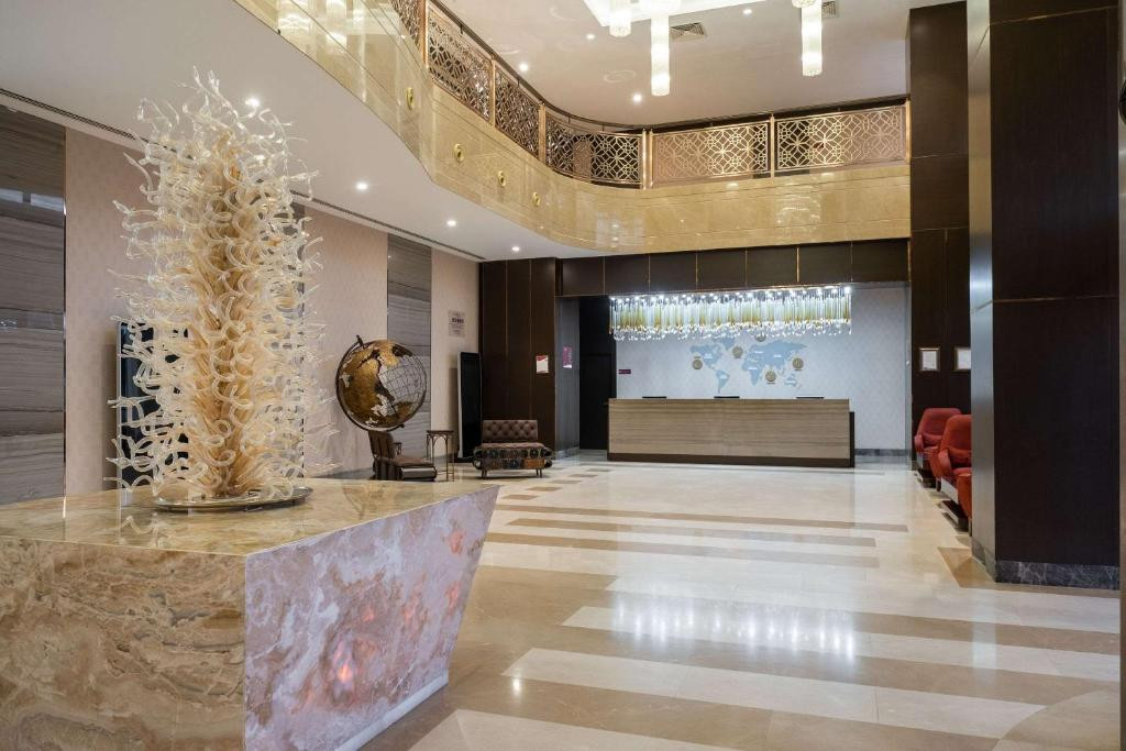 Clarion Hotel Istanbul Mahmutbey 5*