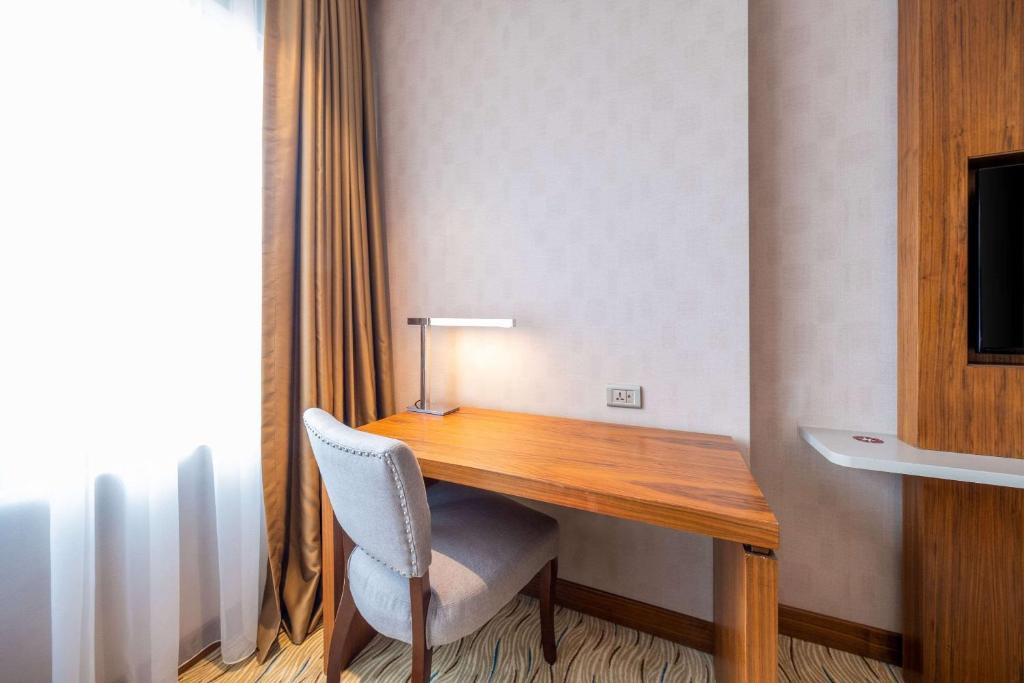 Clarion Hotel Istanbul Mahmutbey 5*