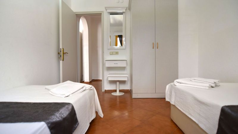 Club Dante Apartments 3*