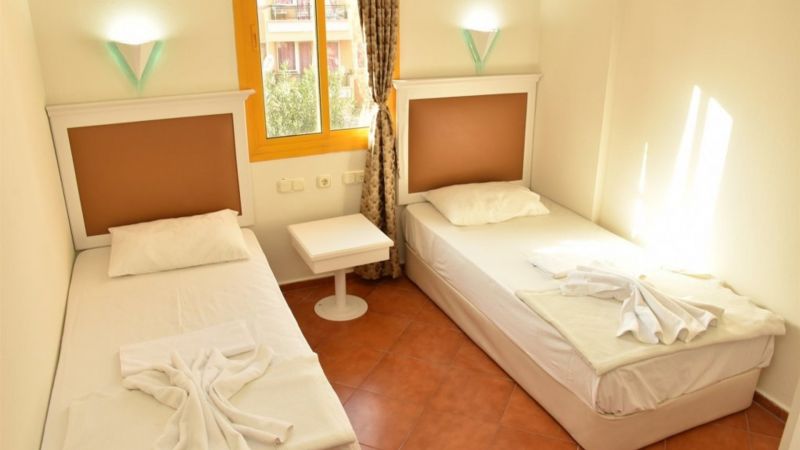 Club Dante Apartments 3*
