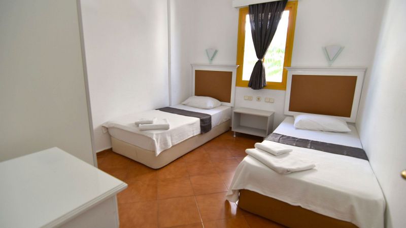 Club Dante Apartments 3*