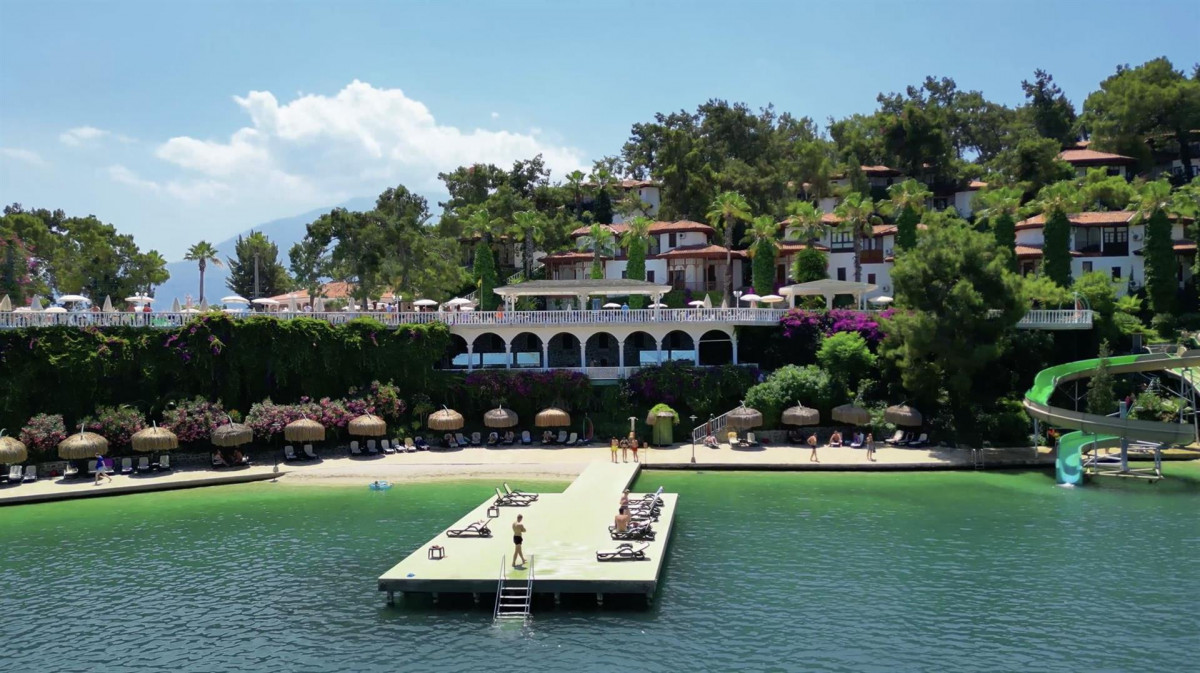 Club & Hotel Letoonia 5*