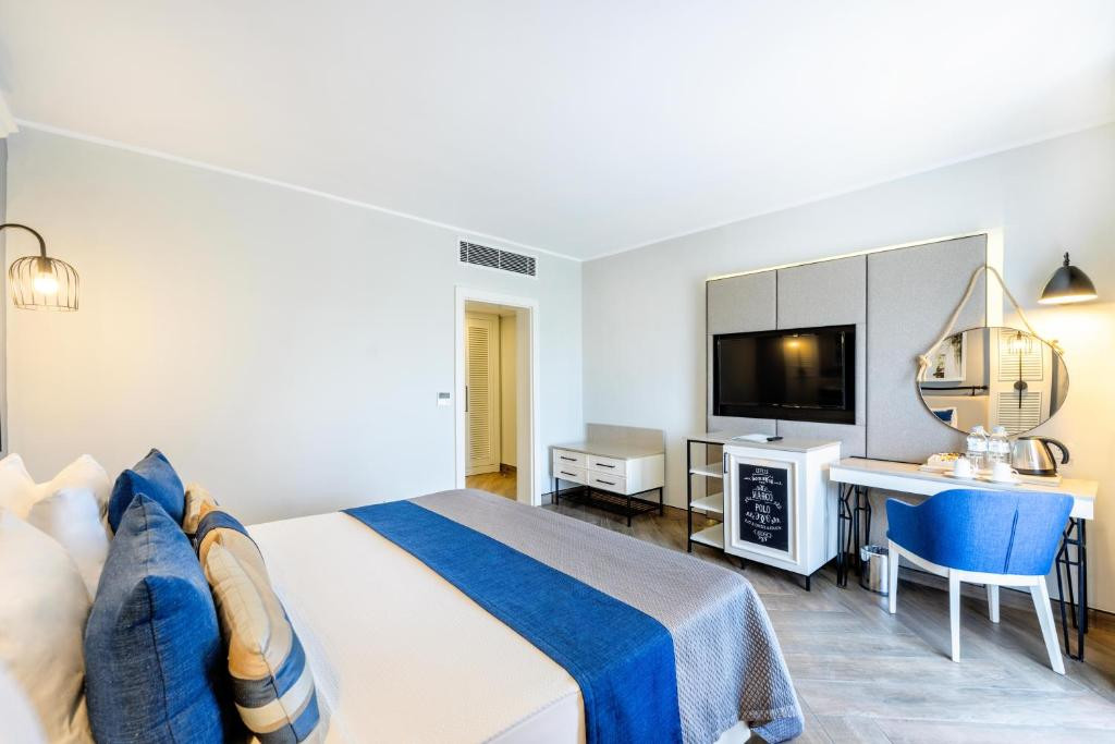 Club Marco Polo 5*