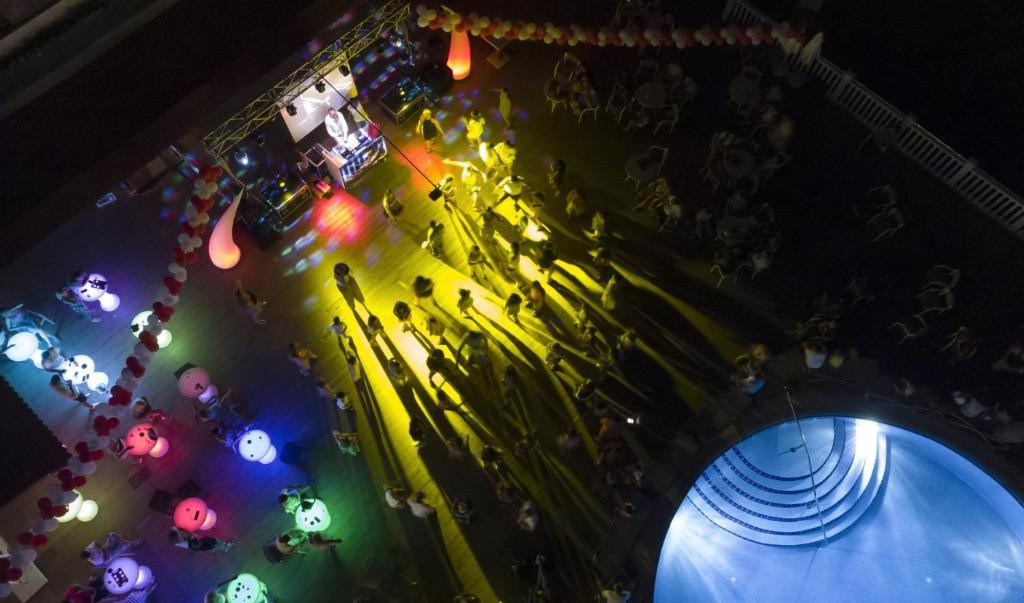 Club Paradiso 5*