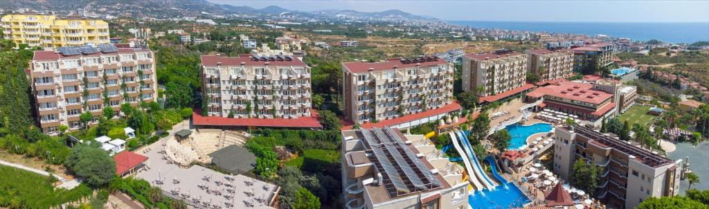 Club Paradiso 5*