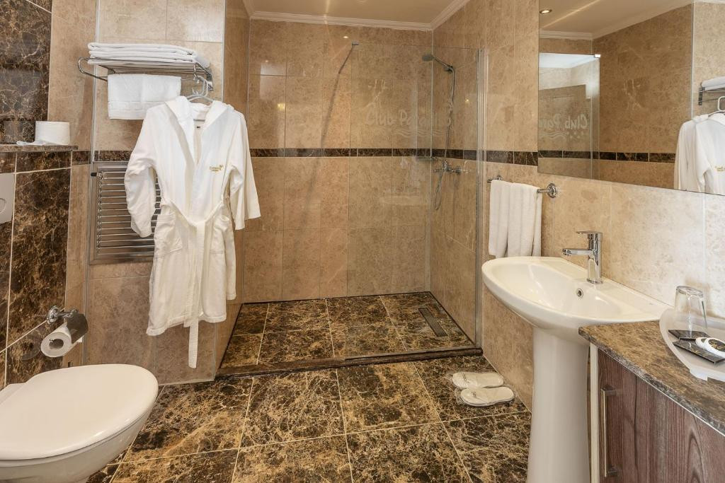 Club Paradiso 5*