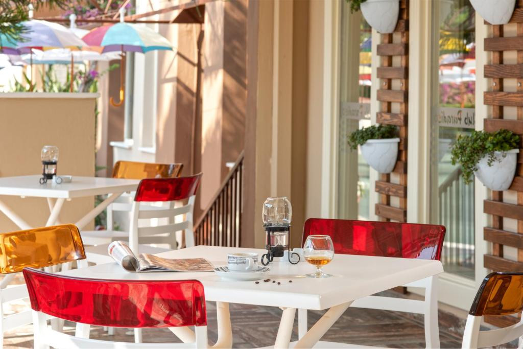 Club Paradiso 5*