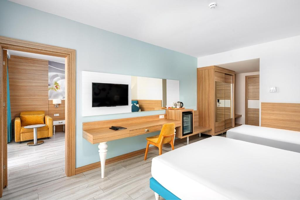 Sun Heaven Hotel (Ex. Club Sun Heaven Family & Spa) 5*