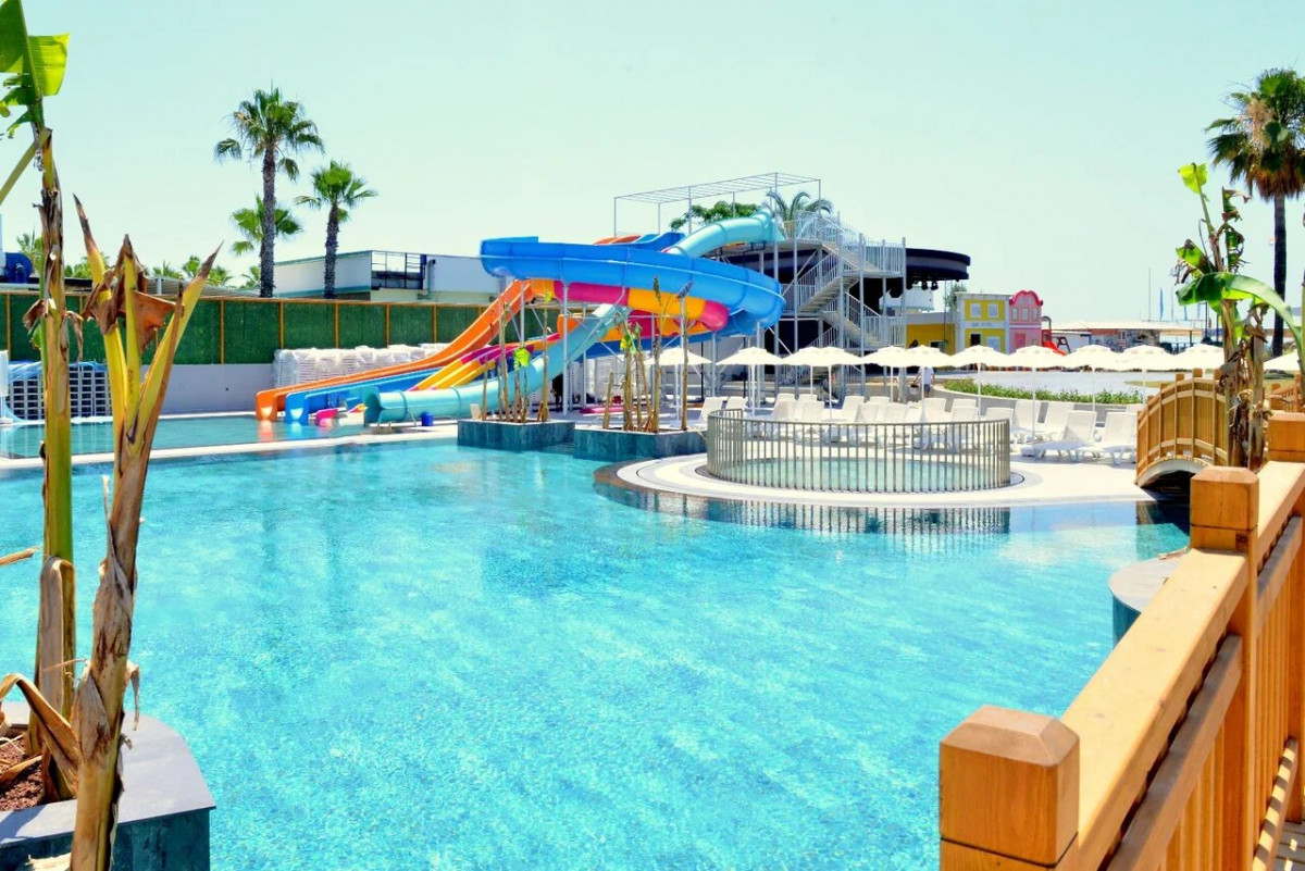 Luna Vista Belek   5*