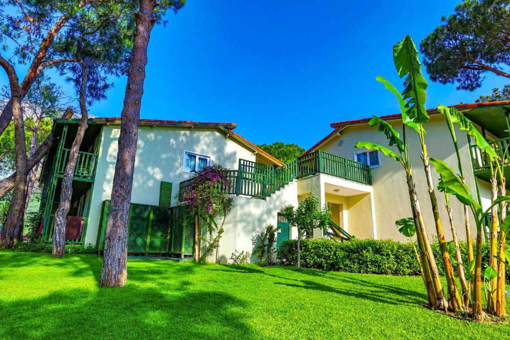Crystal Flora Pearl Collection (Ex. Crystal Flora Beach Resort) 5*
