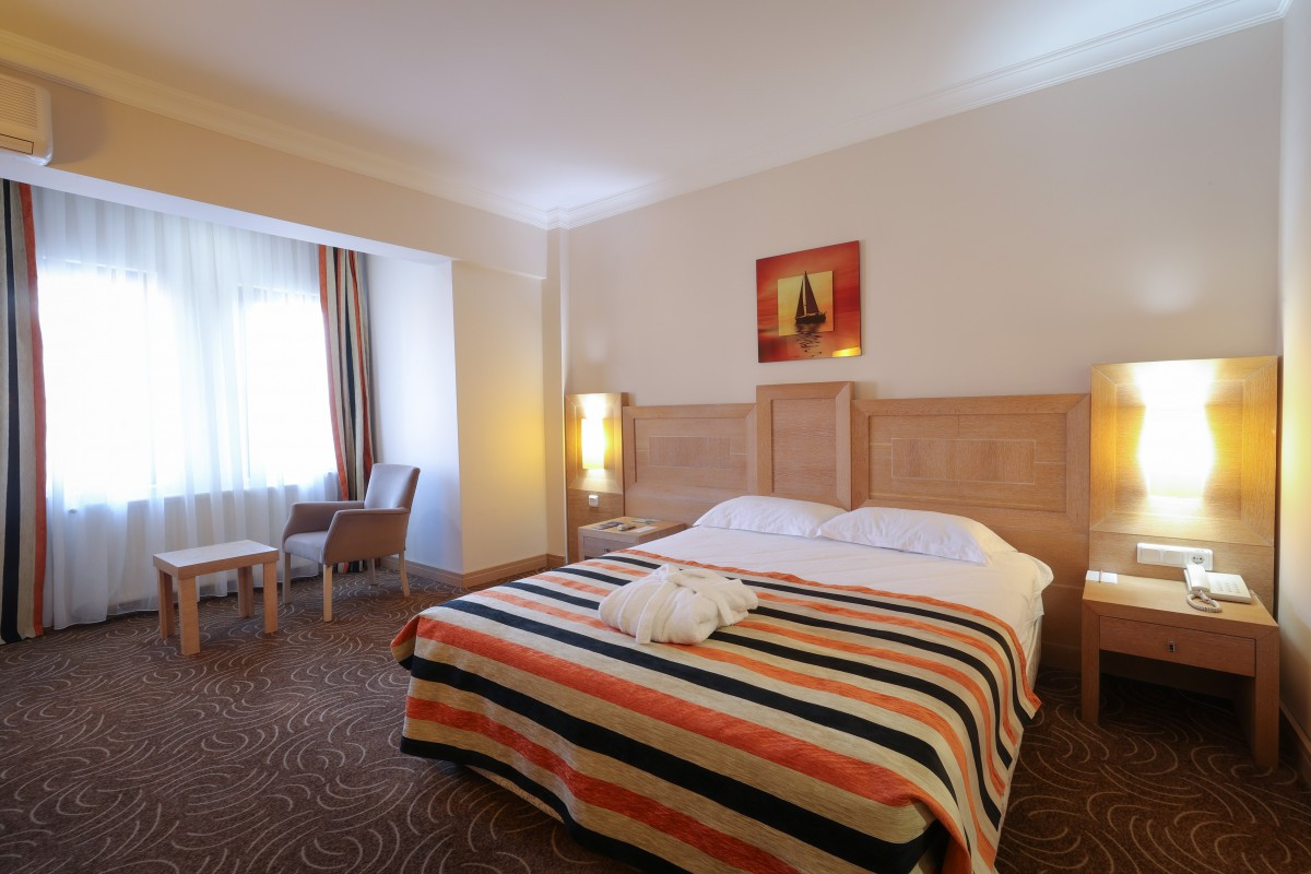 Crystal Kaymakli Hotel & Spa 5*