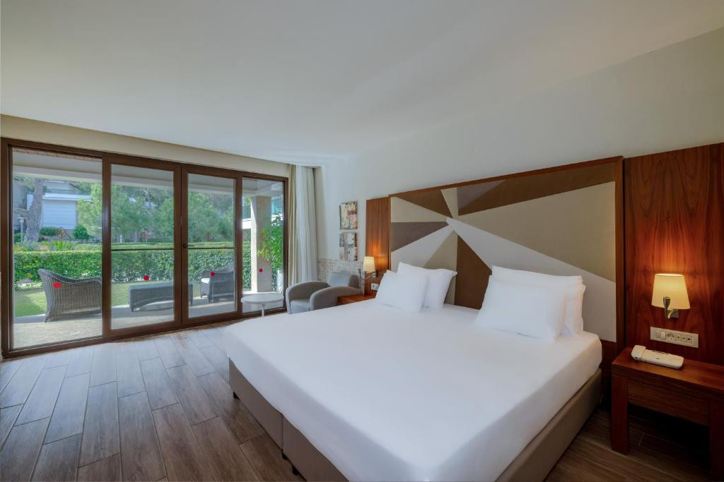 Nirvana Mediterranean Excellence 5*