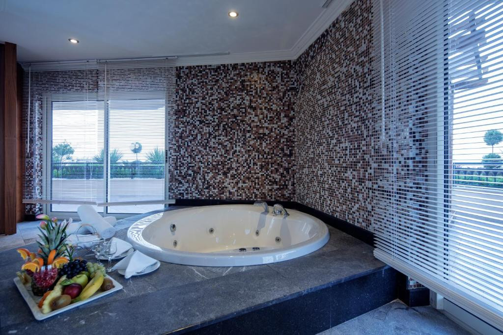 Crystal Sunset Pearl Collection (Ex. Crystal Sunset Luxury Resort & Spa) 5*