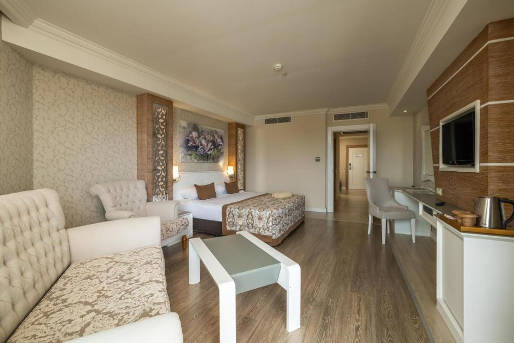 Crystal Sunset Pearl Collection (Ex. Crystal Sunset Luxury Resort & Spa) 5*