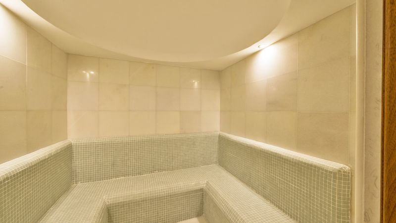 Dab Hotel 4*