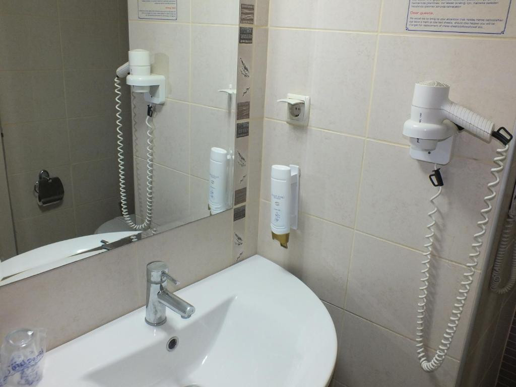 Derici 4*
