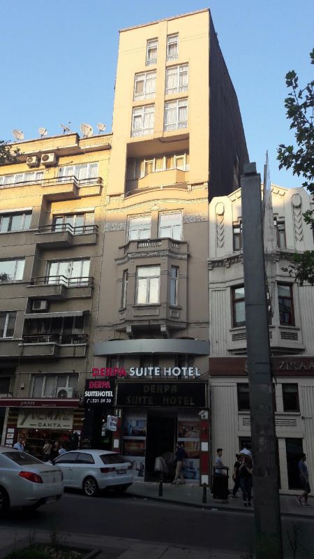 Derpa Suite 2*