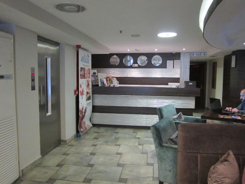 Derpa Suite 2*
