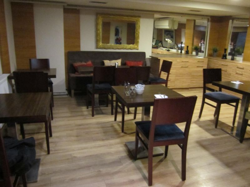 Derpa Suite 2*