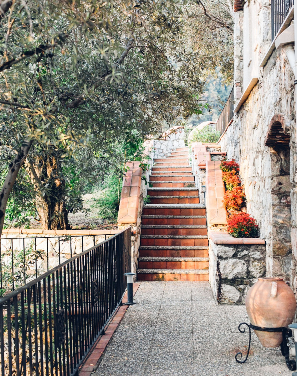 Dionysos Hotel 4*