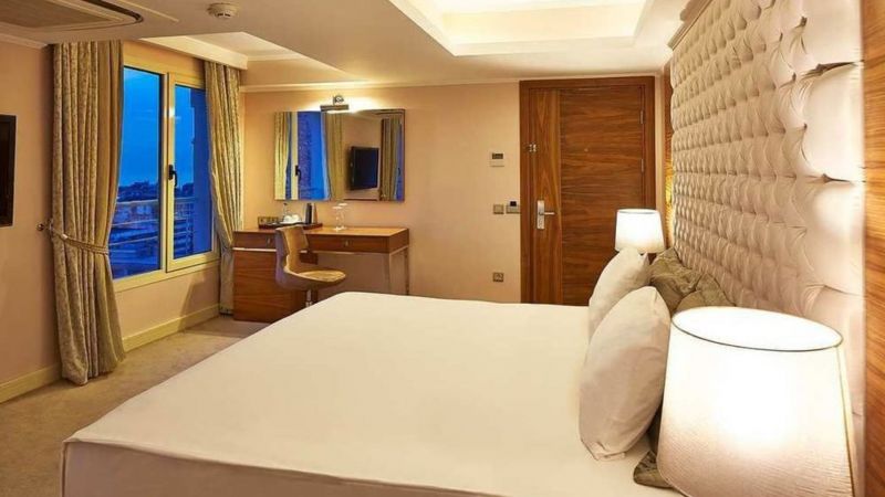 Doubletree By Hilton Hotel Izmir - Alsancak 3*