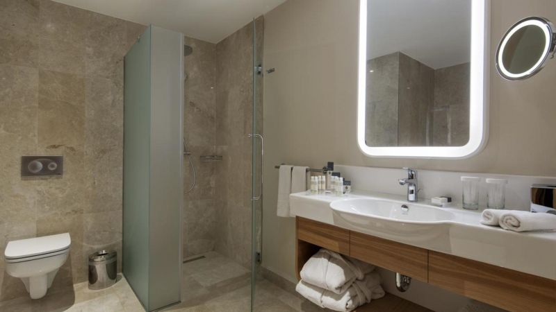 Doubletree By Hilton Istanbul Tuzla 4*