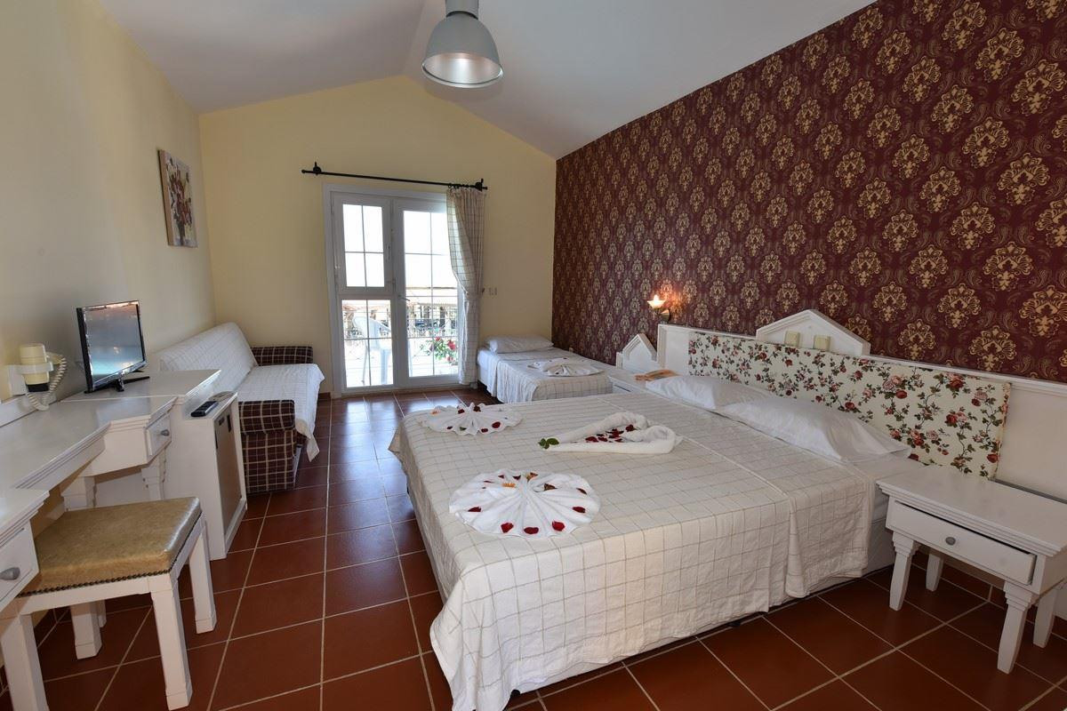 Edasu Artemisia Royal Park Club 4*