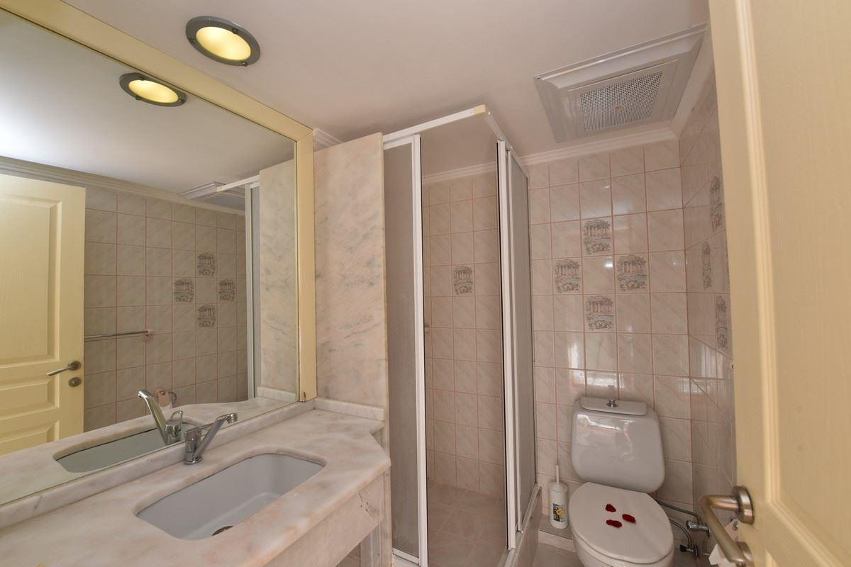 Edasu Artemisia Royal Park Club 4*