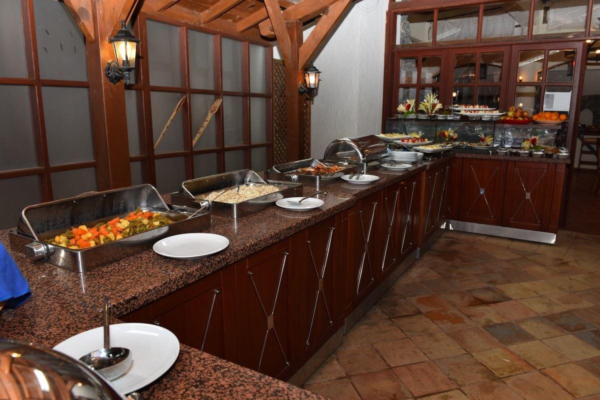 Edasu Artemisia Royal Park Club 4*