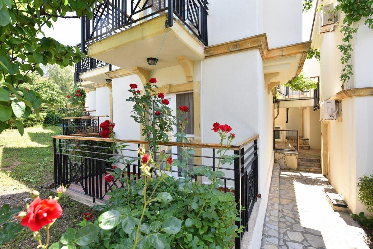Edasu Artemisia Royal Park Club 4*