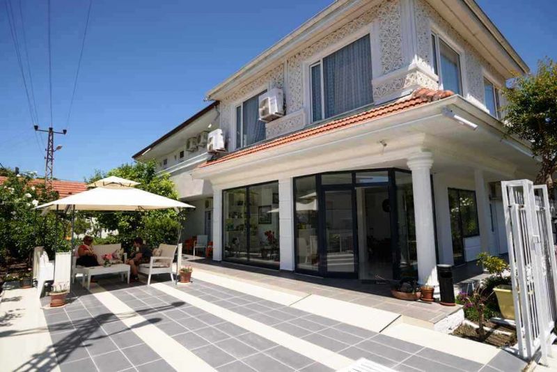 Elis Beach 3*
