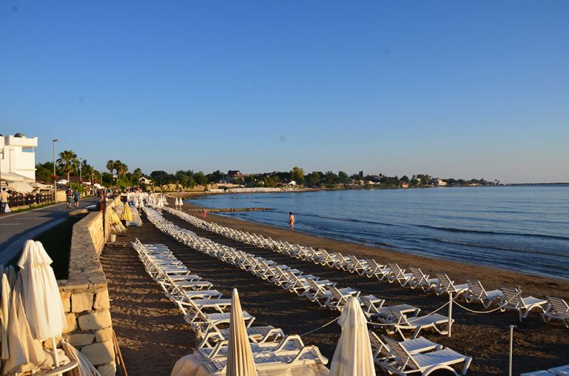 Elis Beach 3*